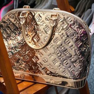 Louis Vuitton Limited Edition Miroir Alma